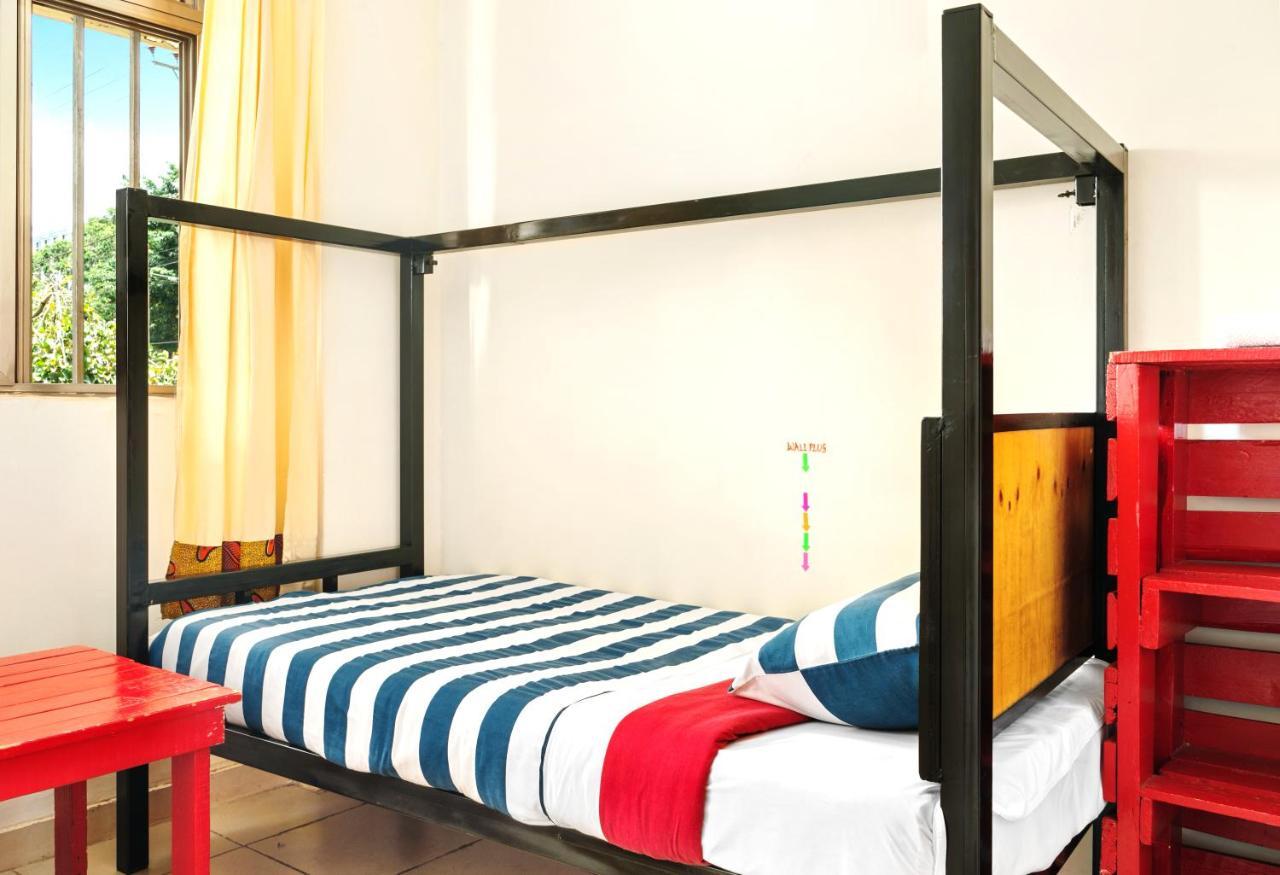 Bushpig Backpackers Vandrarhem Kampala Exteriör bild