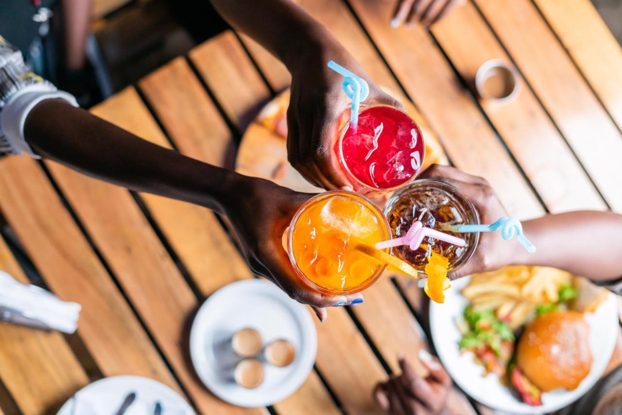 Bushpig Backpackers Vandrarhem Kampala Exteriör bild